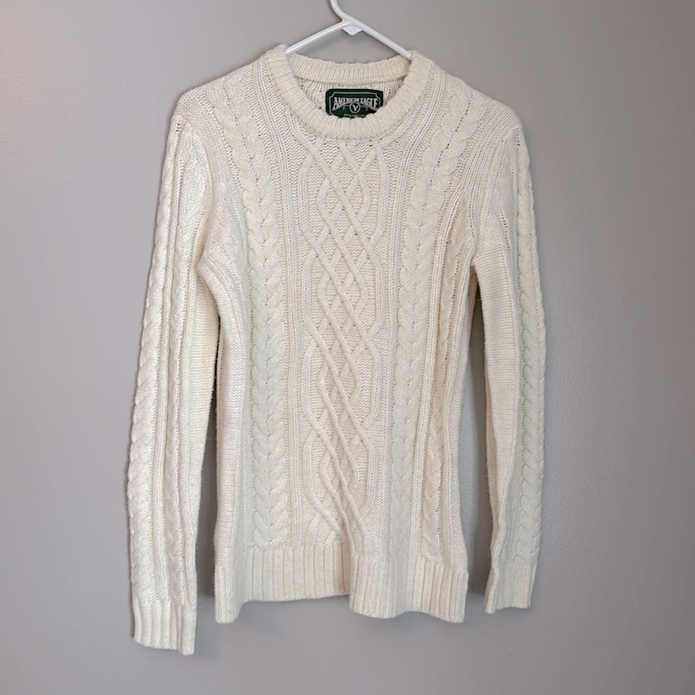AE super soft cable knit crew neck sweater
